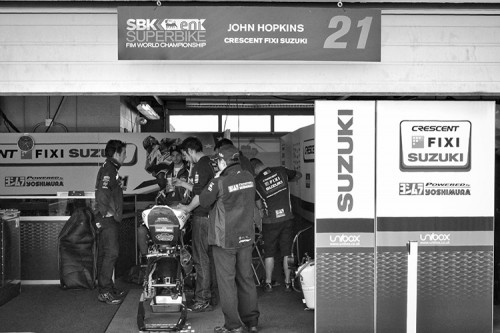 Fixi Crescent Suzuki Garage with John Hopkins